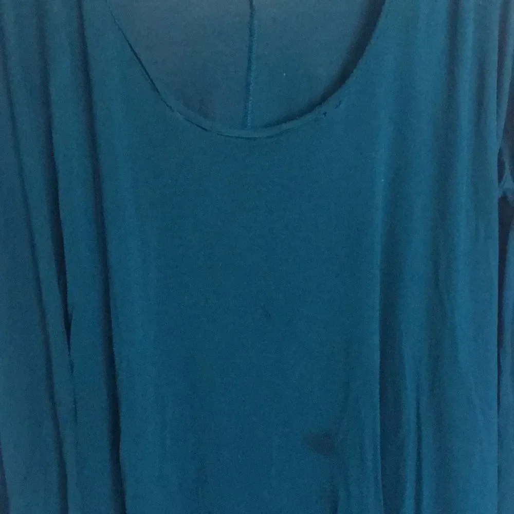 Emerald green tunic - Picture 3 of 3